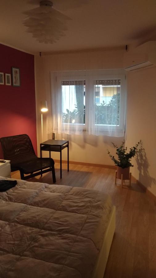 Suite113 In The Center With Beach Пескара Екстериор снимка